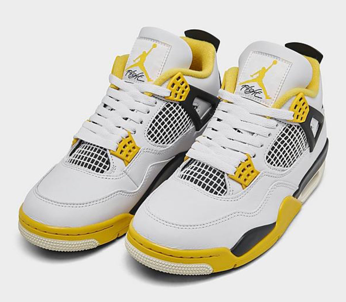 WMNS Air Jordan 4 Retro Coconut Milk